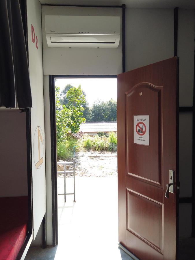 Fat Monkey Hostel Kaoh Touch Exterior foto