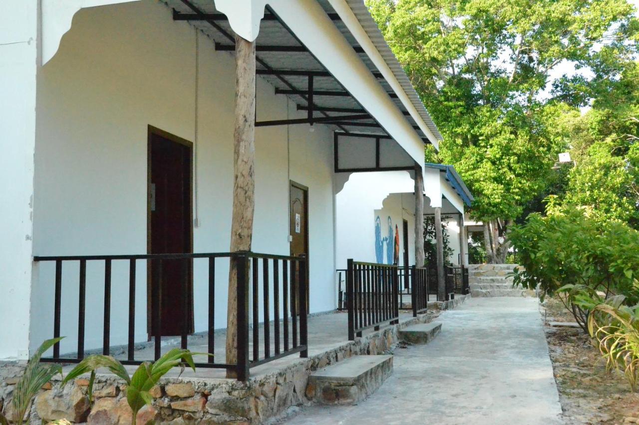 Fat Monkey Hostel Kaoh Touch Exterior foto